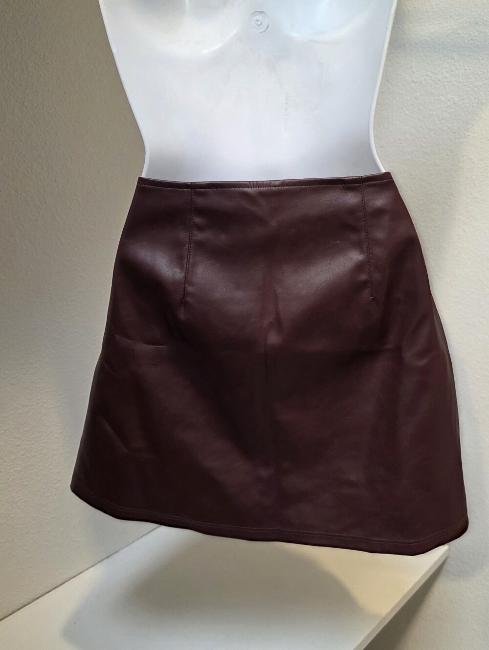 Burgundy Faux Leather A-Line Mini Skort Size Medium